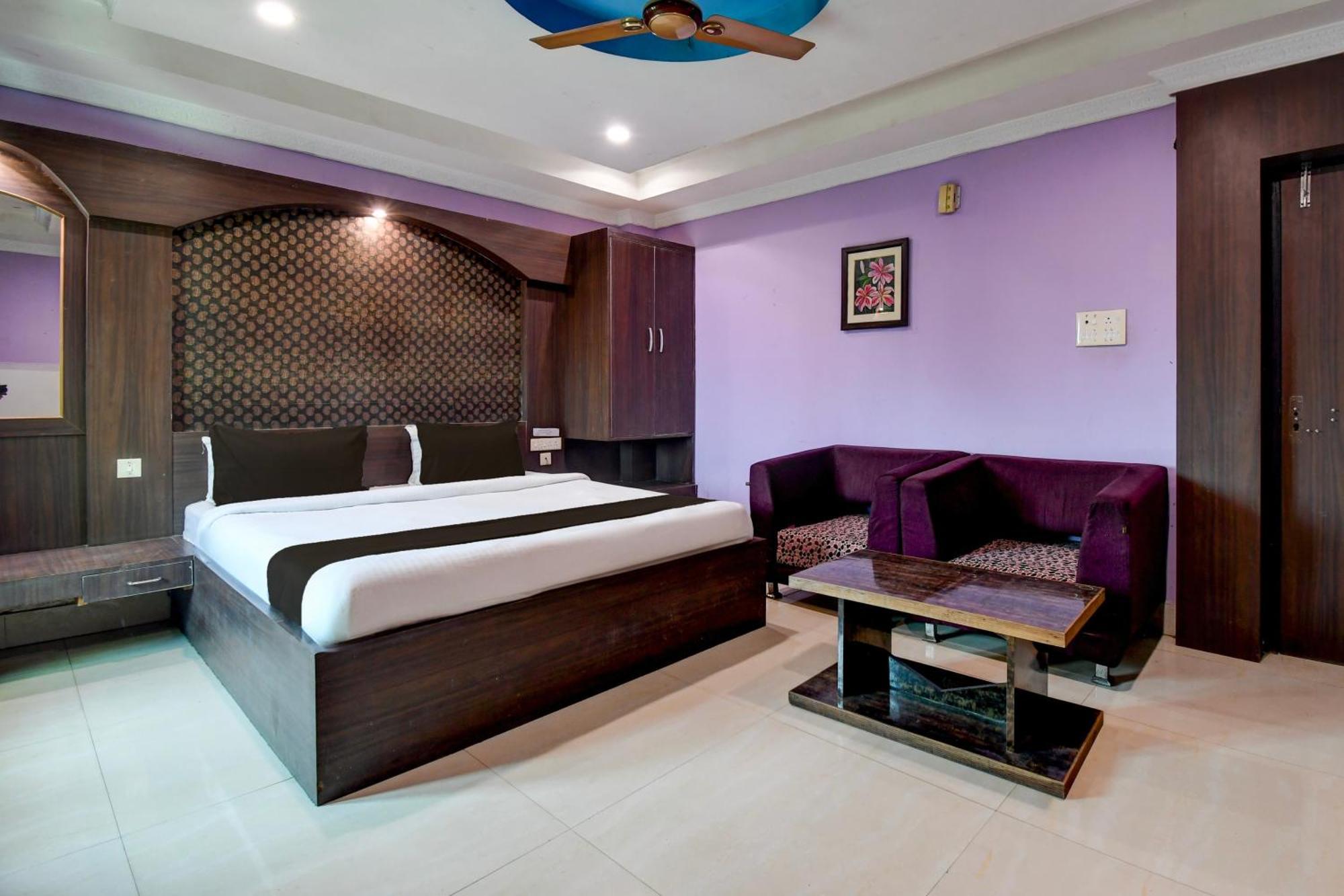 Hotel O Blue Royal 布巴内什瓦尔 外观 照片
